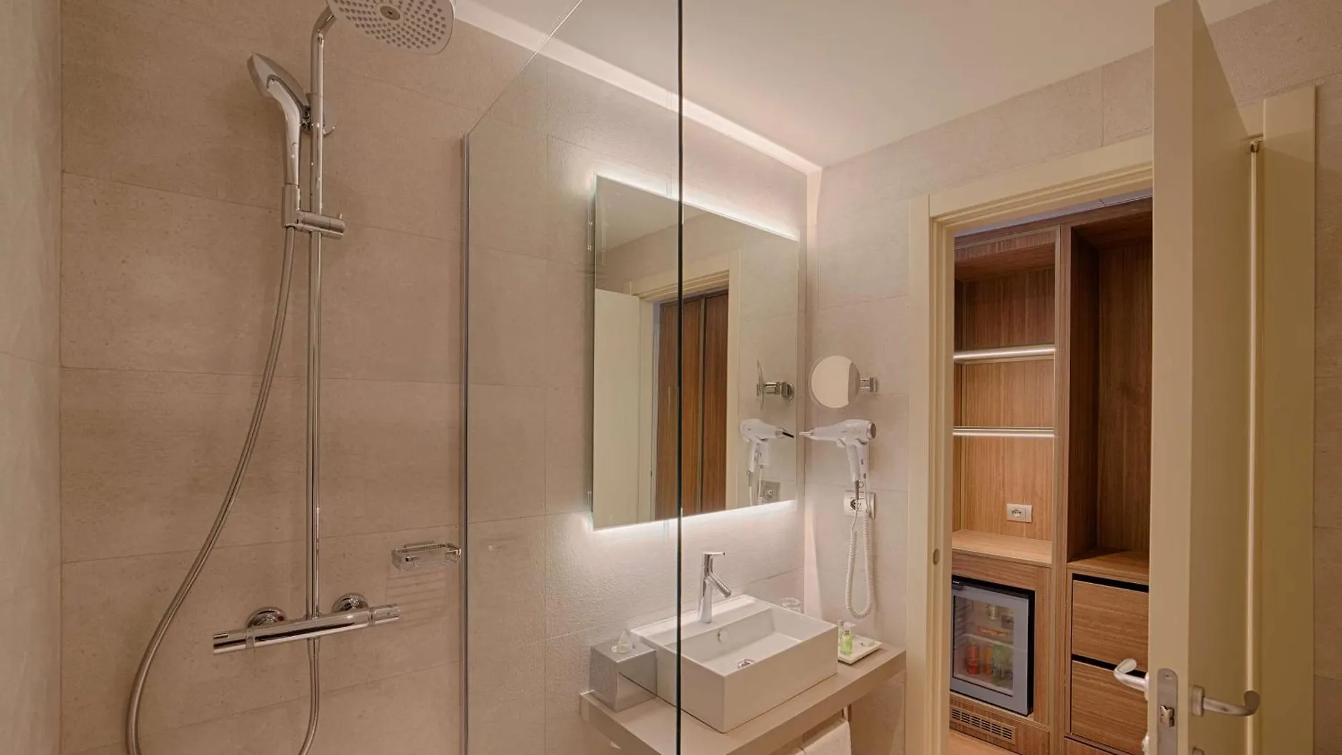 Nh Palermo Hotell