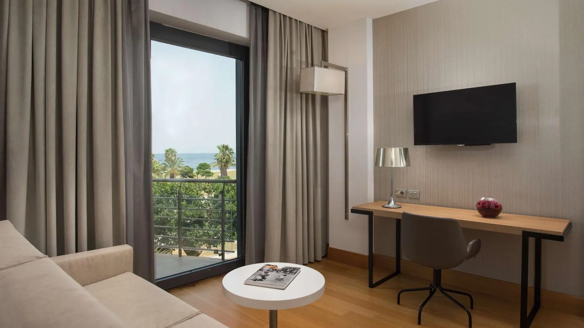 Nh Palermo Hotell