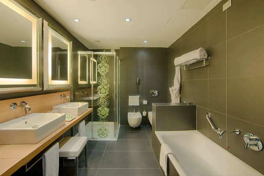 Nh Palermo Hotell